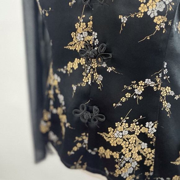 90s Sheer Mesh Asian Inspo Top - Picture 6 of 10